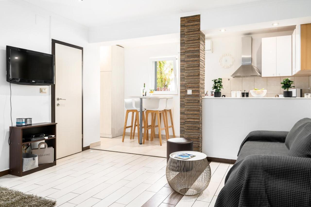 ספליט Studio Apartment La Luna מראה חיצוני תמונה